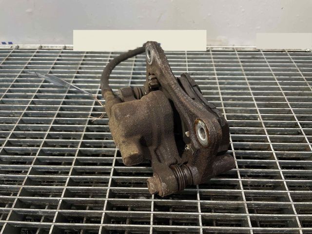 bontott MITSUBISHI ASX Bal hátsó Féknyereg Munkahengerrel