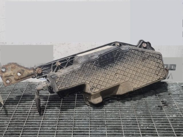 bontott MITSUBISHI ASX AdBlue Tartály