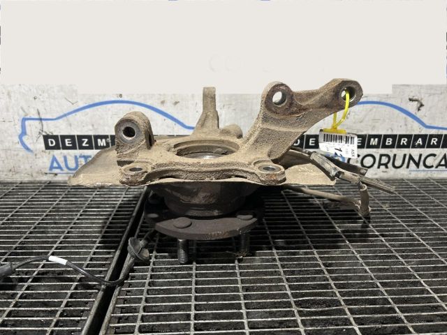 bontott MITSUBISHI ASX Bal első Csonkállvány