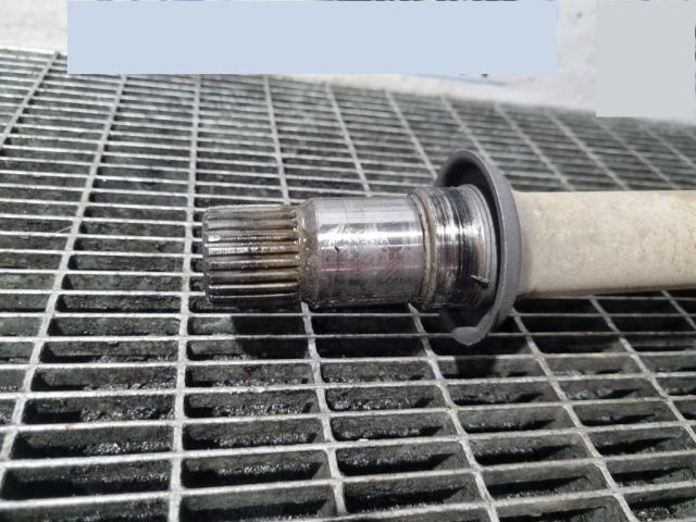 bontott MITSUBISHI ASX Jobb Féltengely