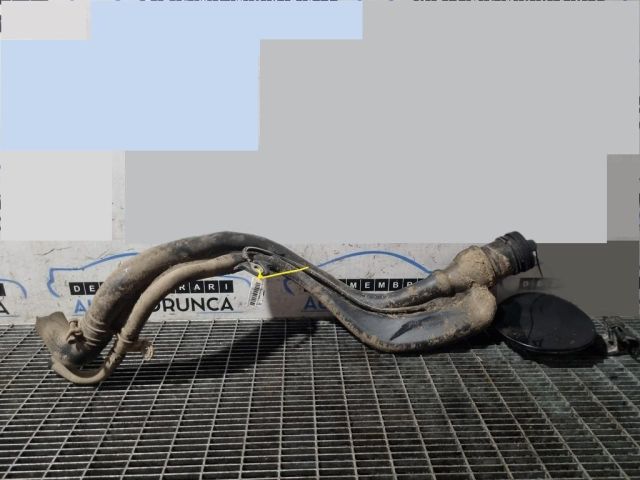 bontott MITSUBISHI ASX Tankbetöltő Cső (Fém)