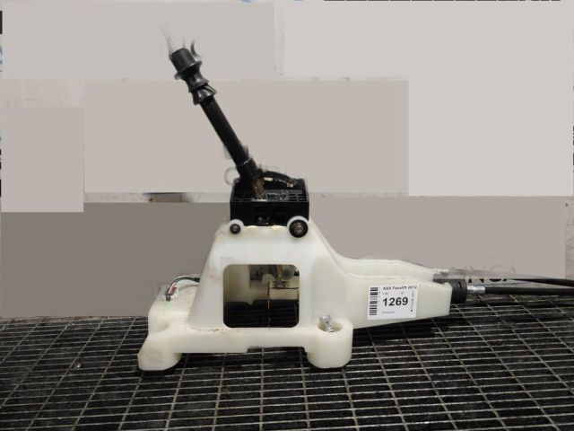 bontott MITSUBISHI ASX Váltó Kulissza