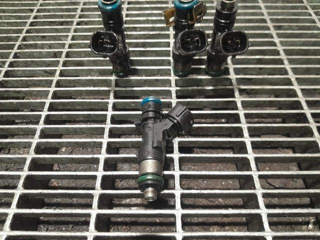 bontott MITSUBISHI ASX Porlasztó (1 db)