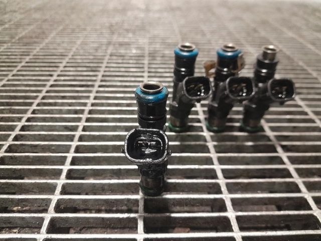 bontott MITSUBISHI ASX Porlasztó (1 db)