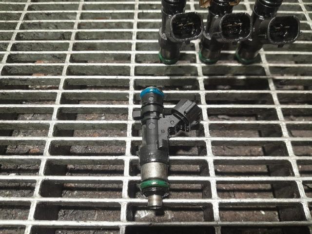 bontott MITSUBISHI ASX Porlasztó (1 db)