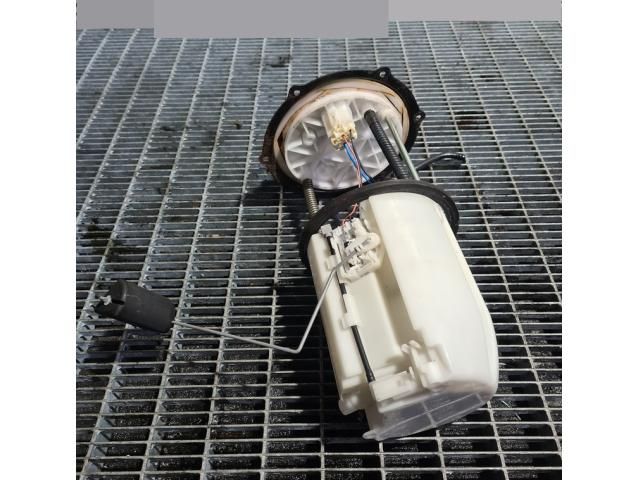 bontott MITSUBISHI ASX Üzemanyag Szivattyú