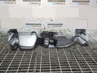 bontott MITSUBISHI ASX Alsó Összekötő