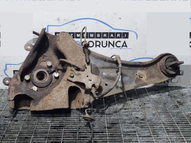 bontott MITSUBISHI ASX Bal hátsó Csonkállvány