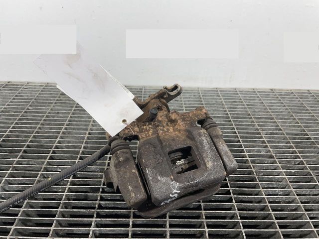 bontott MITSUBISHI ASX Bal hátsó Féknyereg Munkahengerrel