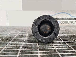 bontott MITSUBISHI ASX Dugattyú