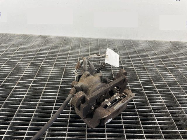 bontott MITSUBISHI ASX Jobb hátsó Féknyereg Munkahengerrel