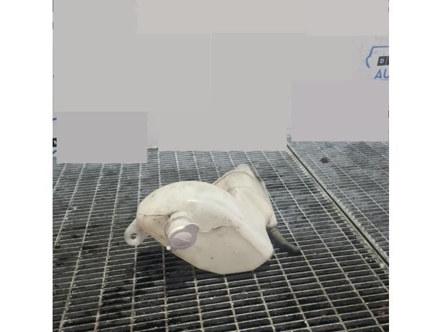 bontott MITSUBISHI ASX Kiegyenlítő Tartály