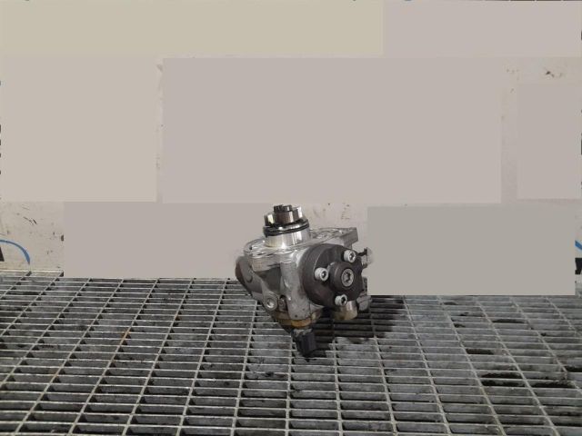 bontott MITSUBISHI ASX Nagynyomású Szivattyú