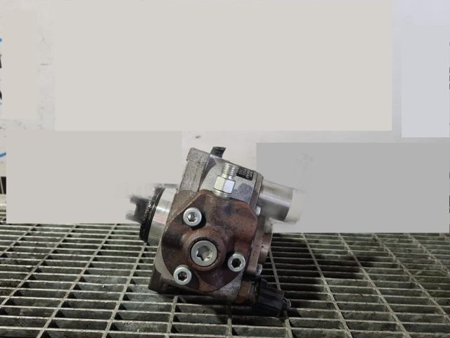 bontott MITSUBISHI ASX Nagynyomású Szivattyú