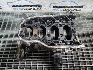 bontott MITSUBISHI ASX Olajteknő