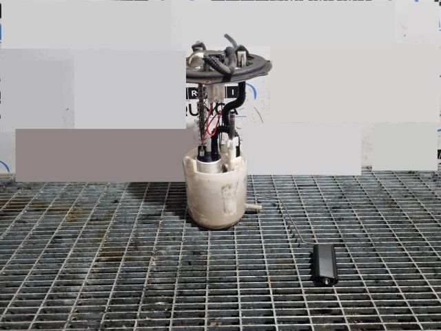 bontott MITSUBISHI ASX Üzemanyag Szivattyú