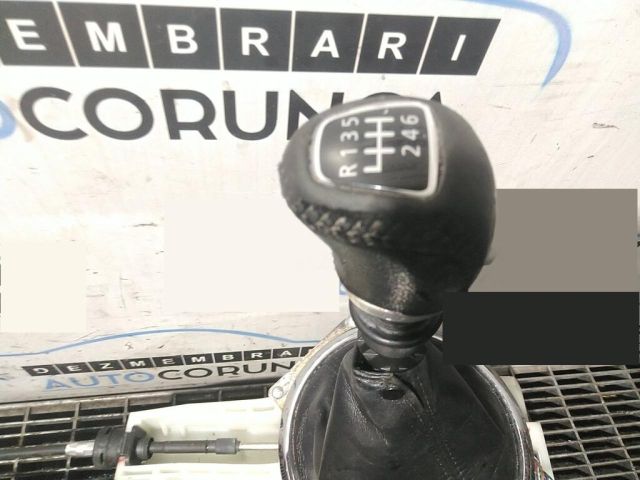 bontott MITSUBISHI ASX Váltó Kulissza