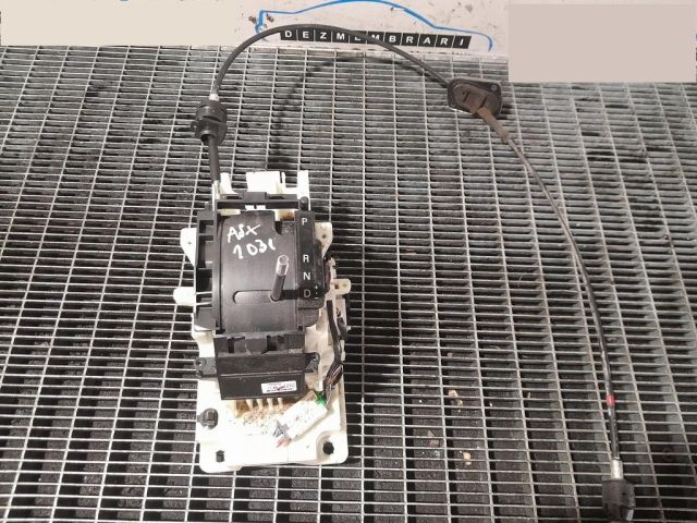 bontott MITSUBISHI ASX Váltó Kulissza