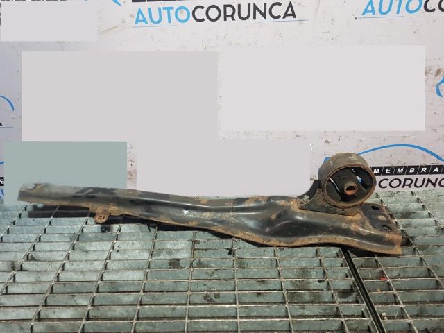 bontott MITSUBISHI ASX Alsó Összekötő