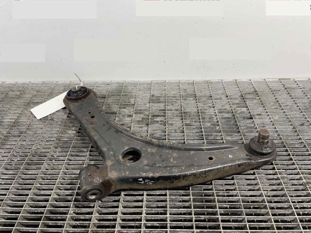 bontott MITSUBISHI ASX Bal első Lengőkar