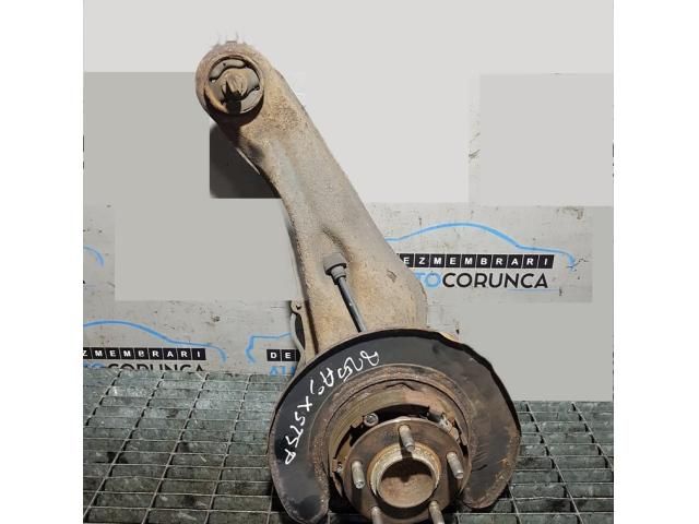 bontott MITSUBISHI ASX Bal hátsó Csonkállvány