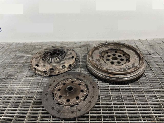 bontott MITSUBISHI ASX Fogaskoszorú