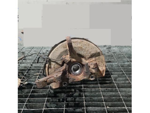 bontott MITSUBISHI ASX Jobb első Csonkállvány