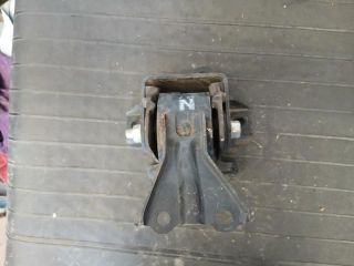 bontott MITSUBISHI ASX Motor Tartó Bak (Pozíciófüggetlen)