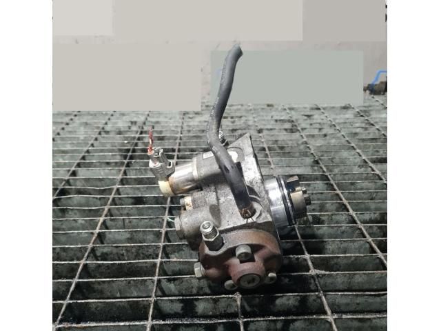 bontott MITSUBISHI ASX Nagynyomású Szivattyú