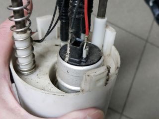 bontott MITSUBISHI ASX Üzemanyag Szivattyú