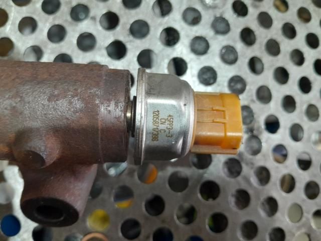 bontott MITSUBISHI ASX Közösnyomócső