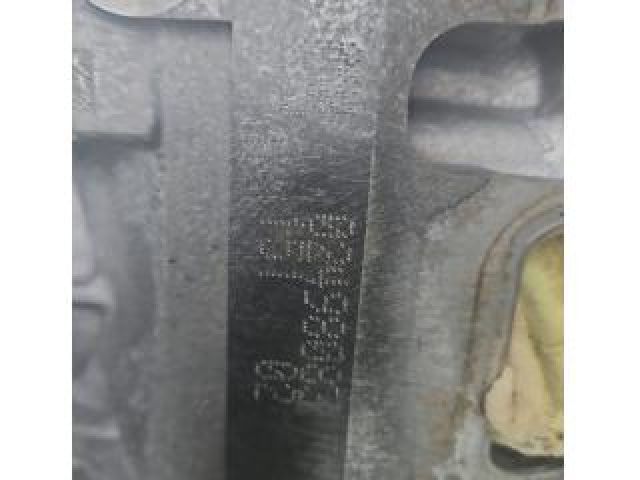 bontott MITSUBISHI ASX Motor (Fűzött blokk hengerfejjel)