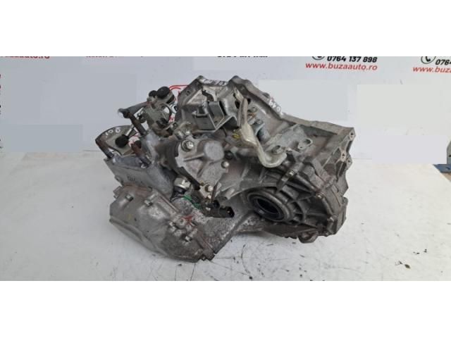 bontott MITSUBISHI ASX Váltó (Mechanikus)