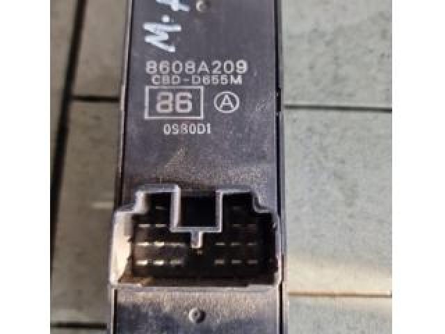 bontott MITSUBISHI ASX Ablakemelő Kapcsoló Négyes / Kettes