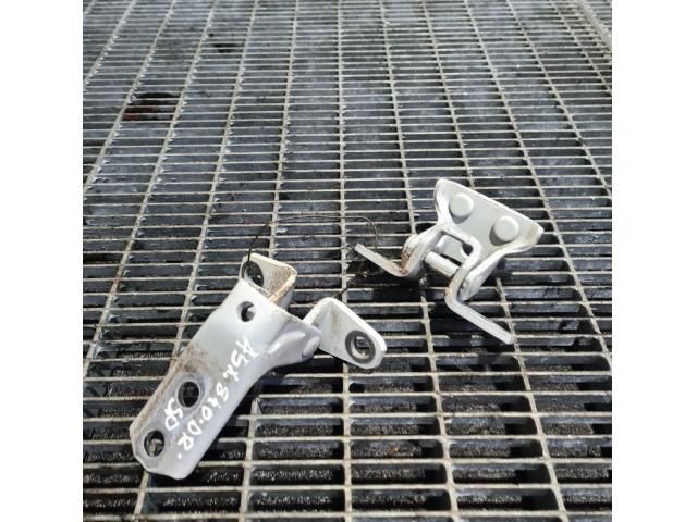 bontott MITSUBISHI ASX Ajtó Zsanér (Pozíciófüggetlen)