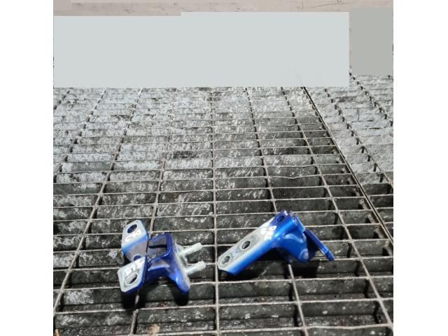 bontott MITSUBISHI ASX Ajtó Zsanér (Pozíciófüggetlen)