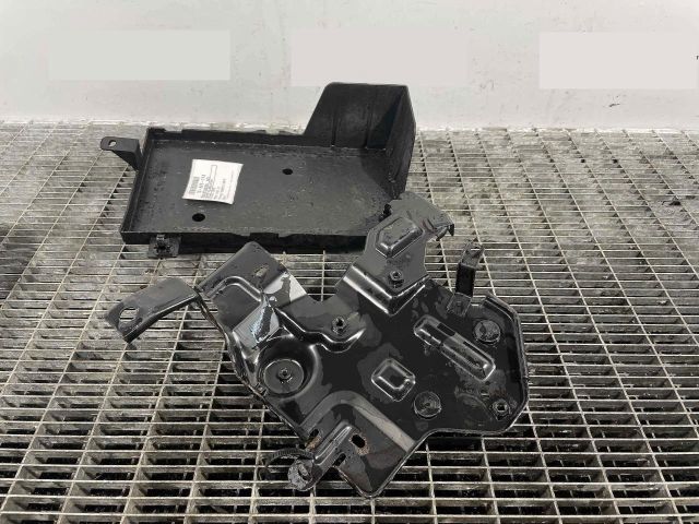 bontott MITSUBISHI ASX Akkumulátor Tartó