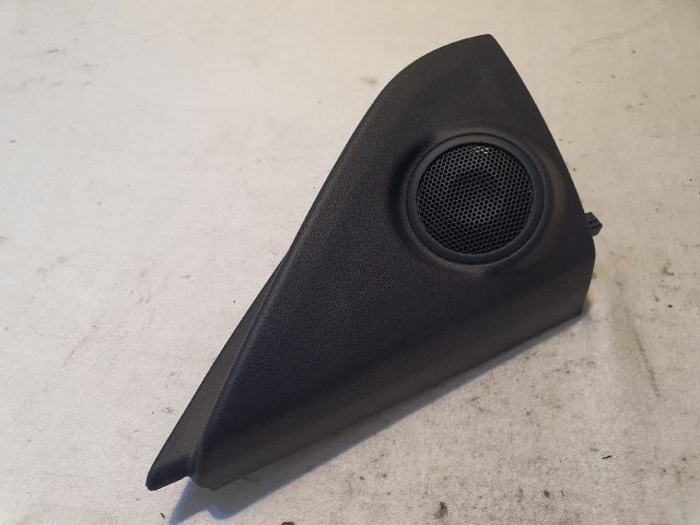 bontott MITSUBISHI ASX Bal A Oszlop Hangszóró Burkolat