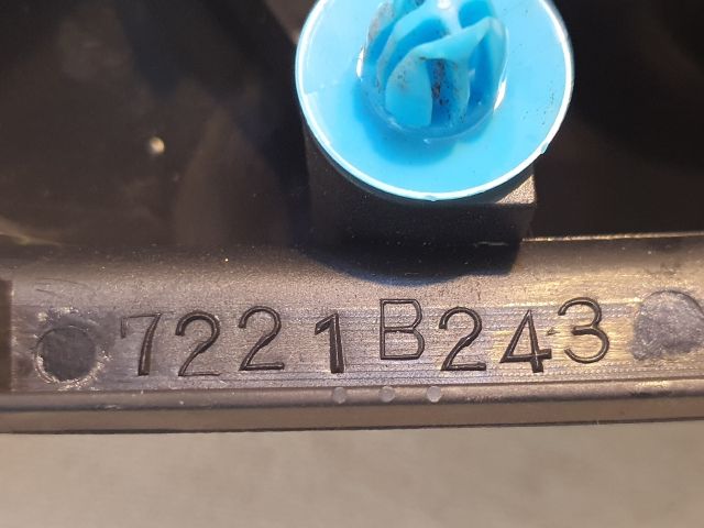 bontott MITSUBISHI ASX Bal A Oszlop Hangszóró Burkolat