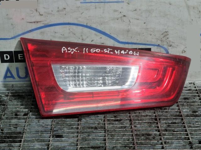 bontott MITSUBISHI ASX Bal Belső Hátsó Lámpa