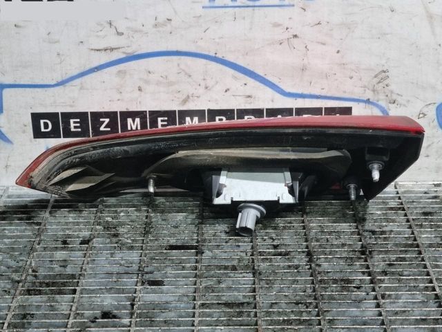 bontott MITSUBISHI ASX Bal Belső Hátsó Lámpa