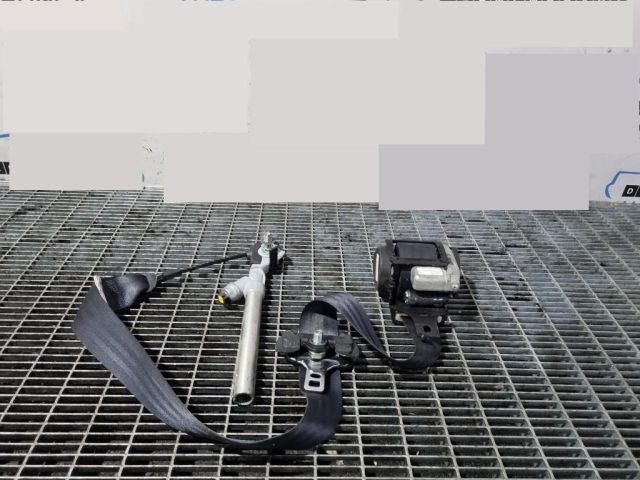 bontott MITSUBISHI ASX Bal első Biztonsági Öv