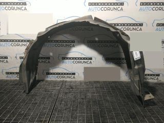 bontott MITSUBISHI ASX Bal első Dobbetét (Kerékjárati, Műanyag)