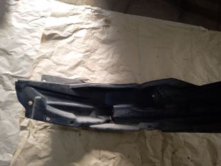 bontott MITSUBISHI ASX Bal első Dobbetét (Kerékjárati, Műanyag)