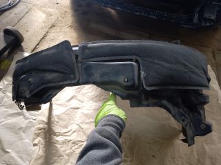 bontott MITSUBISHI ASX Bal első Dobbetét (Kerékjárati, Műanyag)