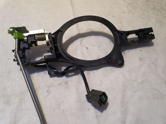 bontott MITSUBISHI ASX Bal első Külső Kilincsfészek