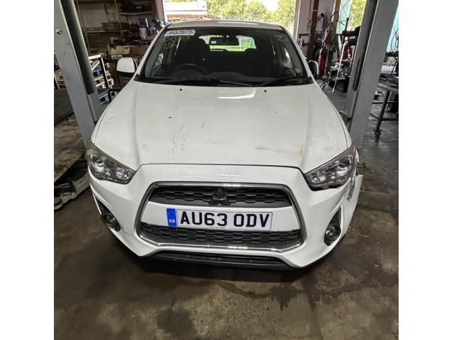 bontott MITSUBISHI ASX Bal első Sárvédő