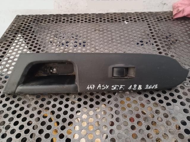 bontott MITSUBISHI ASX Bal hátsó Ablakemelő Kapcsoló