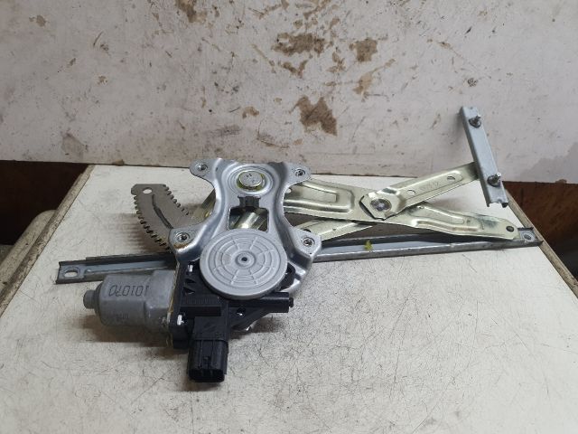 bontott MITSUBISHI ASX Bal hátsó Ablakemelő Szerkezet (Elektromos)