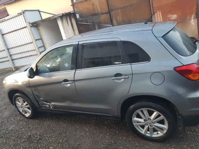 bontott MITSUBISHI ASX Bal hátsó Ajtó (Üres lemez)